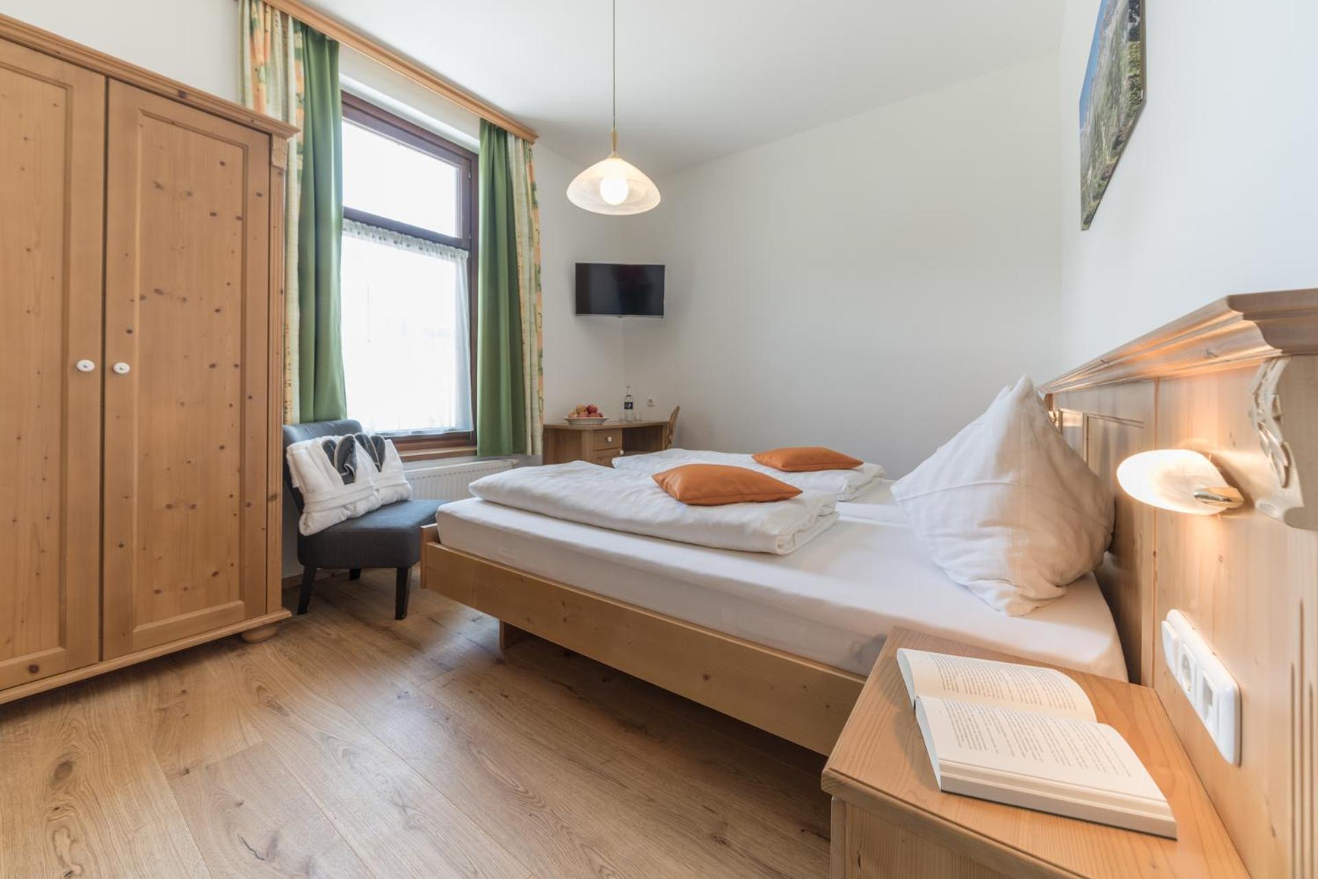 Hotel Gasthof Gribelehof Lienz Δωμάτιο φωτογραφία